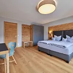 Reintal Mit Sauna Fuer 2-6 Personen 110 Qm Lägenhet